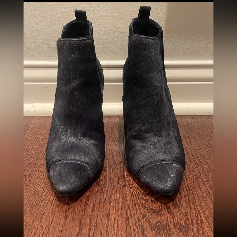 Tory Burch Navy Black Haircalf Ankle Boots Booties Women Shoes 6 1/2 M